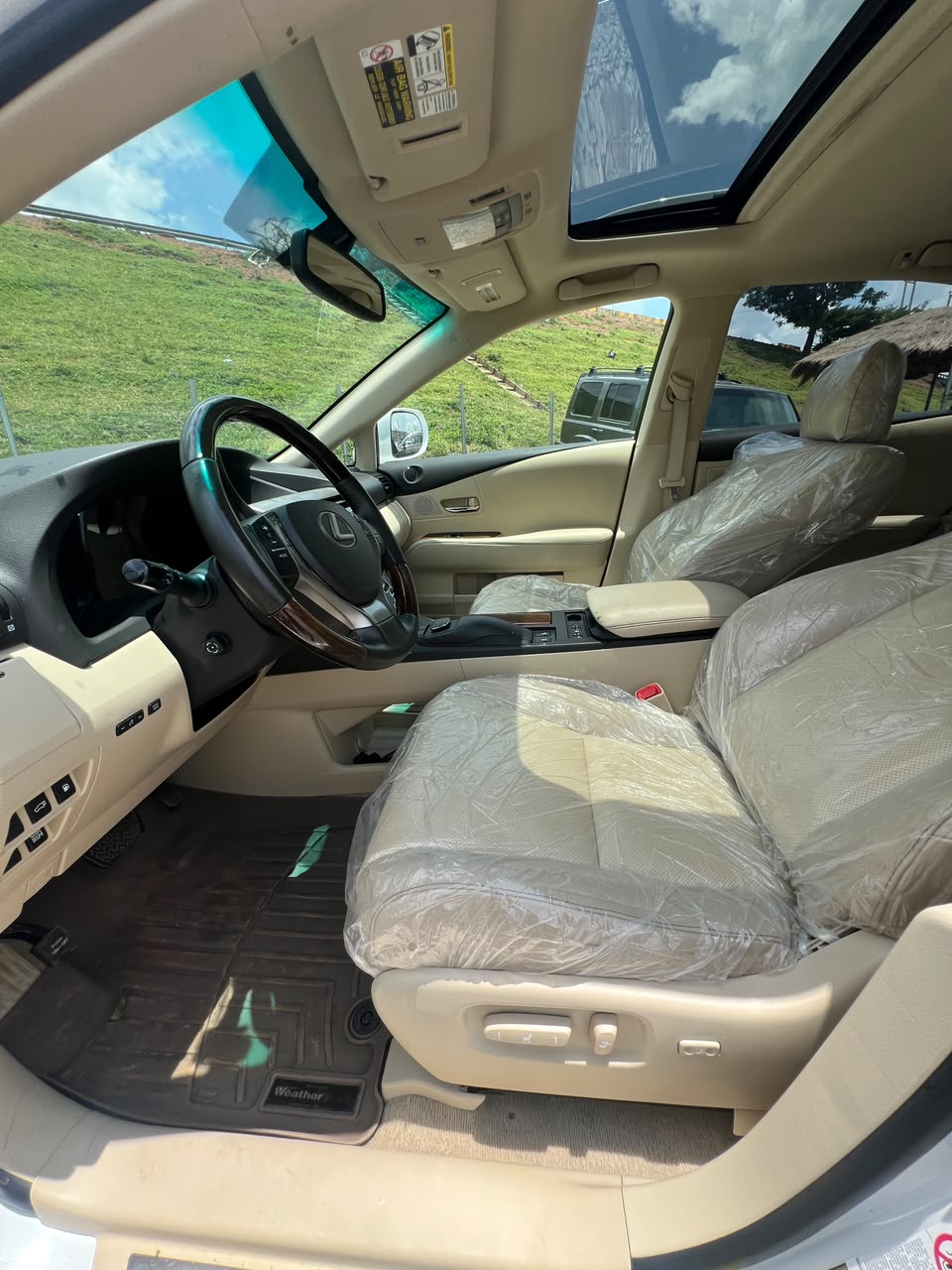
								FRESH DIRECT BELGIUM 2014  LEXUS RX 350.. 🔥 🔥   22.8M buyer settle 500k 🫶  🩸 ABUJA full									