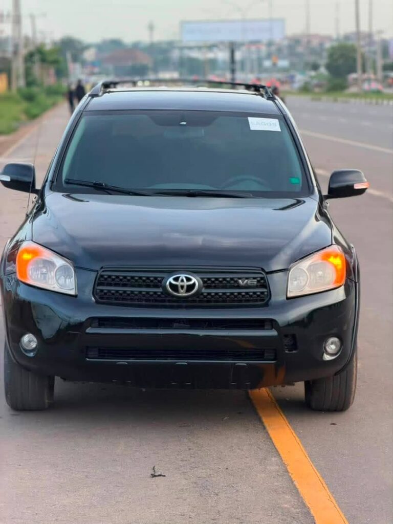 Toyota RAV4 unregistered Belgium standard nothing to fix buy and travel 👉👉 5.5m only price drop 🤕✅ buyer settle 150k