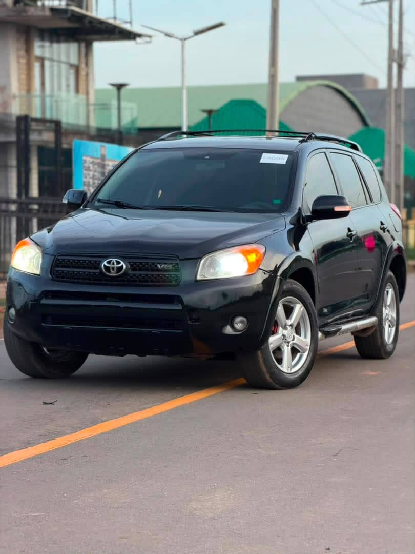 
								Toyota RAV4 unregistered Belgium standard nothing to fix buy and travel 👉👉 5.5m only price drop 🤕✅ buyer settle 150k full									