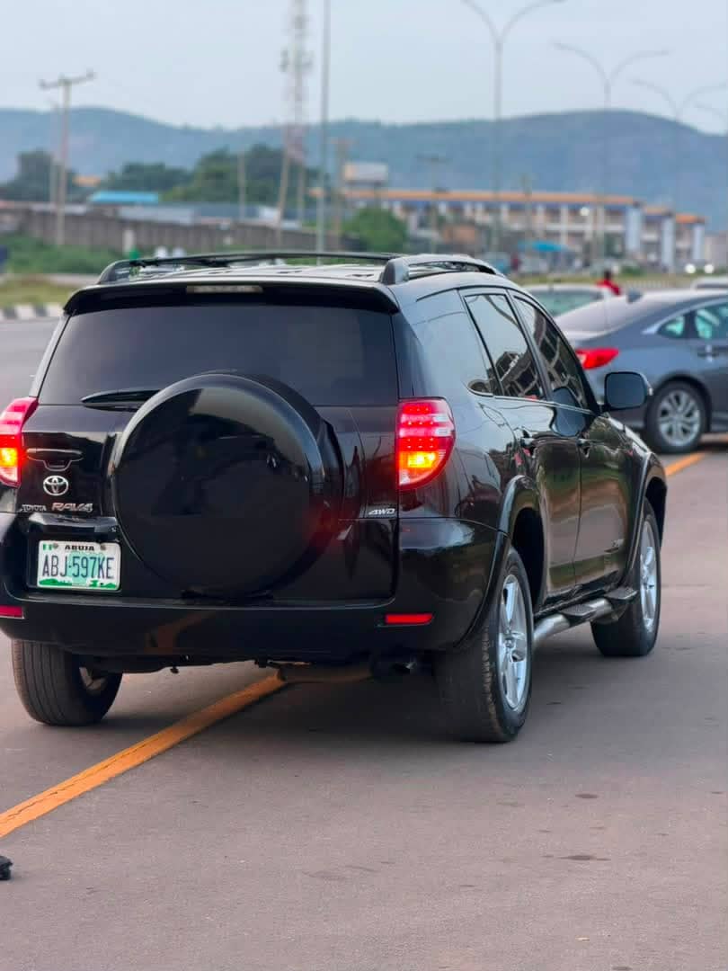 
								Toyota RAV4 unregistered Belgium standard nothing to fix buy and travel 👉👉 5.5m only price drop 🤕✅ buyer settle 150k full									