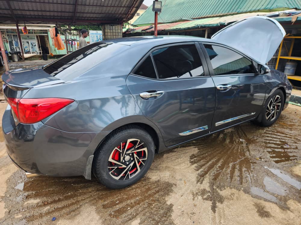 
								distress sale 2016 Toyota Corolla Tokunbo, unregistered just 10.9m, Abuja full									