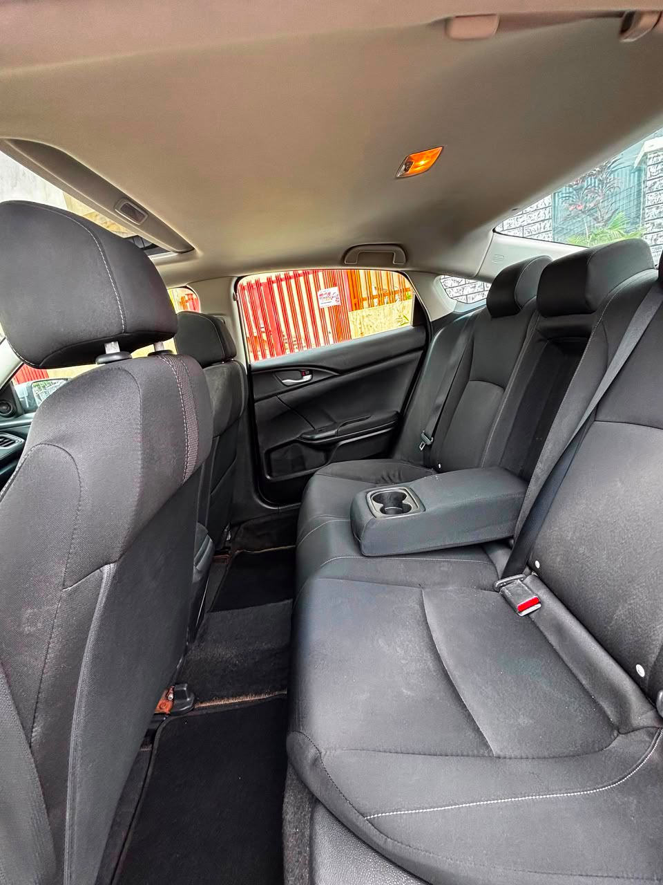 
								DISTRESS ‼️ DIRECT BELGIUM 🇧🇪 2016 HONDA CIVIC (2.0T TURBO) JULY 2026 DUTY✅ KEYLESS ‼️ SUN ROOF ‼️ REVERSE CAMERA ‼️  PARK ASSIST ‼️ NAVIGATION SCREEN AND OTHERS ‼️ HEADED FOR 15.5MILLION NAIRA ONLY full									