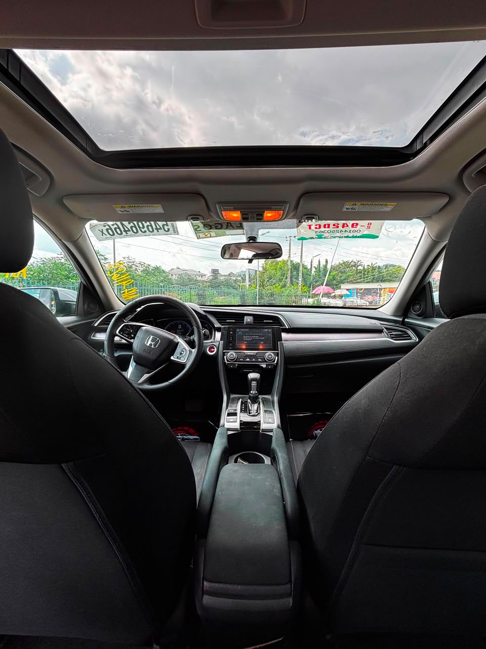 
								DISTRESS ‼️ DIRECT BELGIUM 🇧🇪 2016 HONDA CIVIC (2.0T TURBO) JULY 2026 DUTY✅ KEYLESS ‼️ SUN ROOF ‼️ REVERSE CAMERA ‼️  PARK ASSIST ‼️ NAVIGATION SCREEN AND OTHERS ‼️ HEADED FOR 15.5MILLION NAIRA ONLY full									