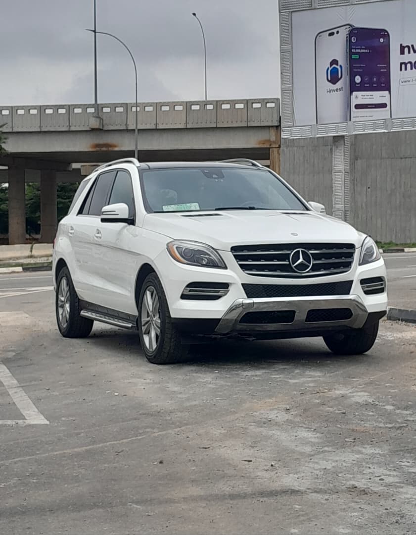
								UNREGISTER 2014 MERCEDES-BENZ ML350 FULLEST OPTION DOUBLE PANORAMIC WITH ORIGINAL CUSTOM DUTY GOING FOR 22M ABUJA DEAL full									
