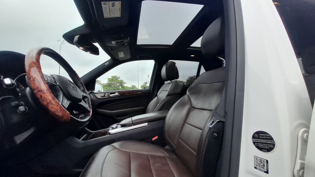 
								UNREGISTER 2014 MERCEDES-BENZ ML350 FULLEST OPTION DOUBLE PANORAMIC WITH ORIGINAL CUSTOM DUTY GOING FOR 22M ABUJA DEAL full									