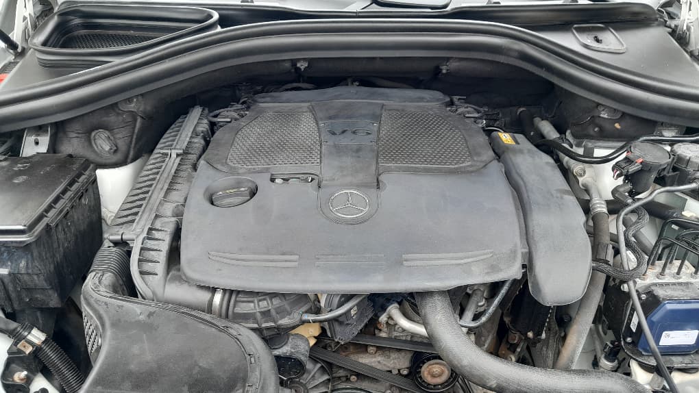 
								UNREGISTER 2014 MERCEDES-BENZ ML350 FULLEST OPTION DOUBLE PANORAMIC WITH ORIGINAL CUSTOM DUTY GOING FOR 22M ABUJA DEAL full									