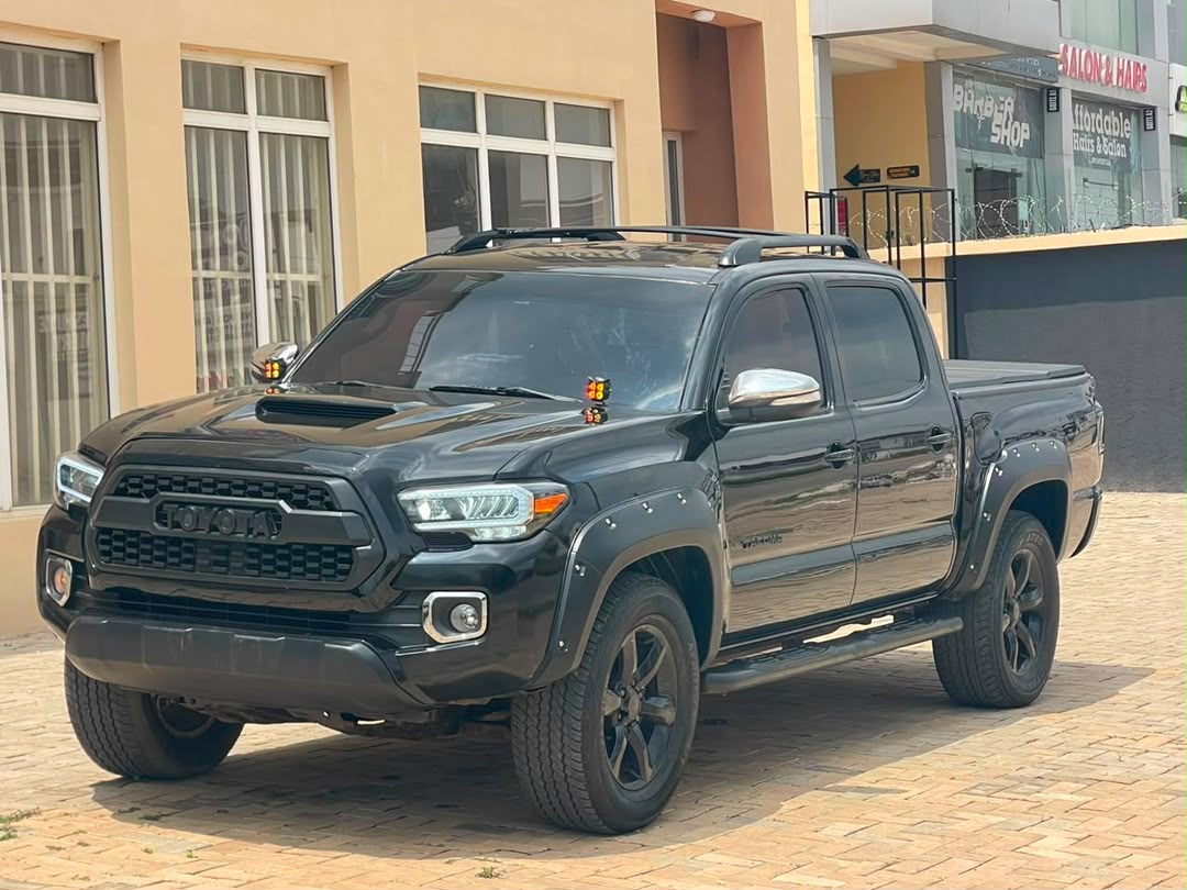 
								11.5m net needed for this Tacoma tomorrow morning*Abuja full									
