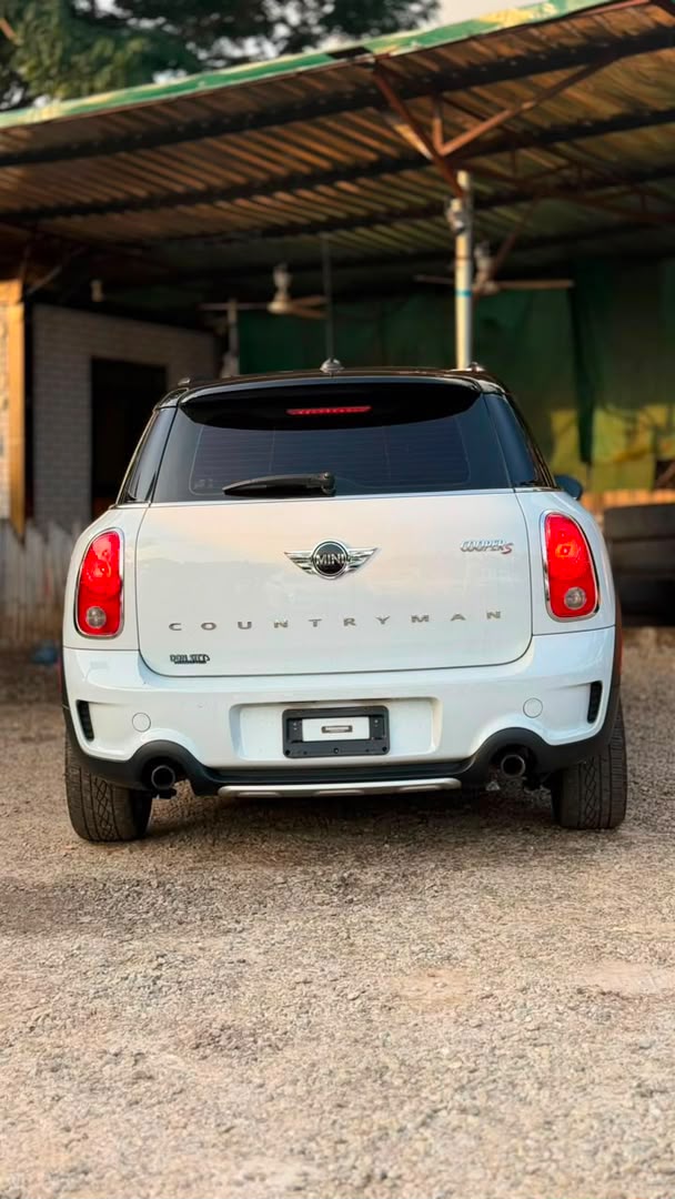 
								Foreign used 2013 Mini country man Manual drive for 11m Abuja full									