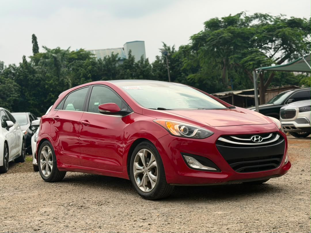 
								Extremely clean 2012 Hyundai Elantra GT for 9m Abuja full									