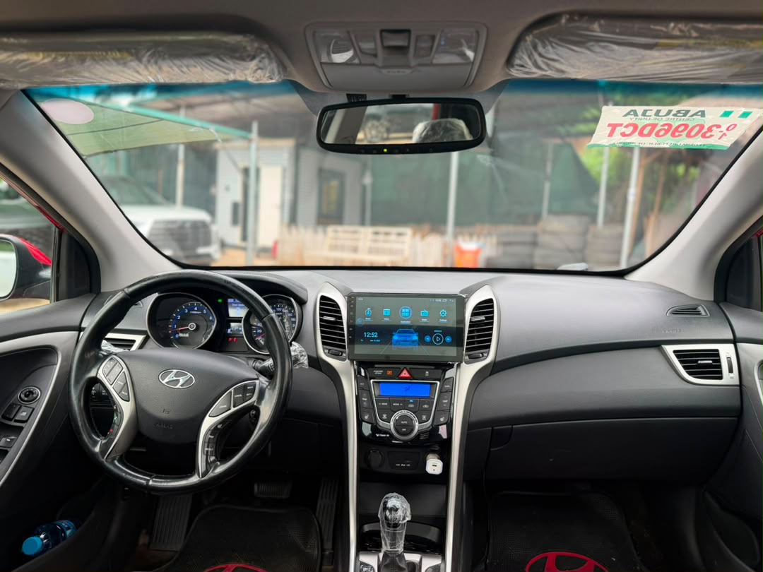 
								Extremely clean 2012 Hyundai Elantra GT for 9m Abuja full									