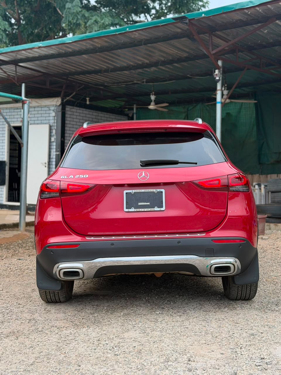 
								Distress Toks 2021 Gla250 Benz for 38m Abuja full									