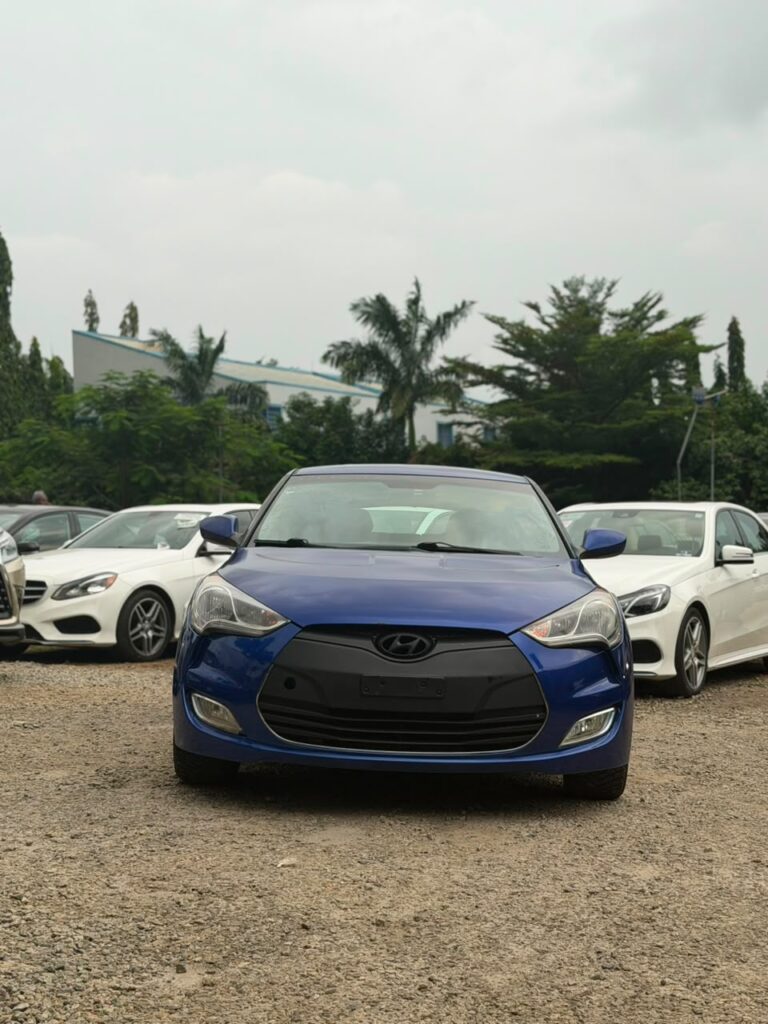 Foreign used 2012 Hyundai Veloster Manual for just 7.2m Abuja