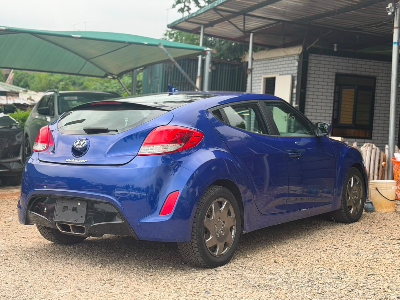 
								Foreign used 2012 Hyundai Veloster Manual for just 7.2m Abuja full									