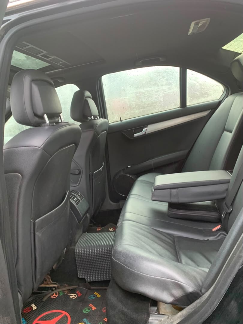 
								SUPER SHARP DISTRESS SALES 2008 MERCEDES C300 4MATIC UNTAMPERED ENGINE AND GEAR BLACK AND BLACK, FOUR NEW TIRES AC CHILLING VERY WELL 5M ONLY full									