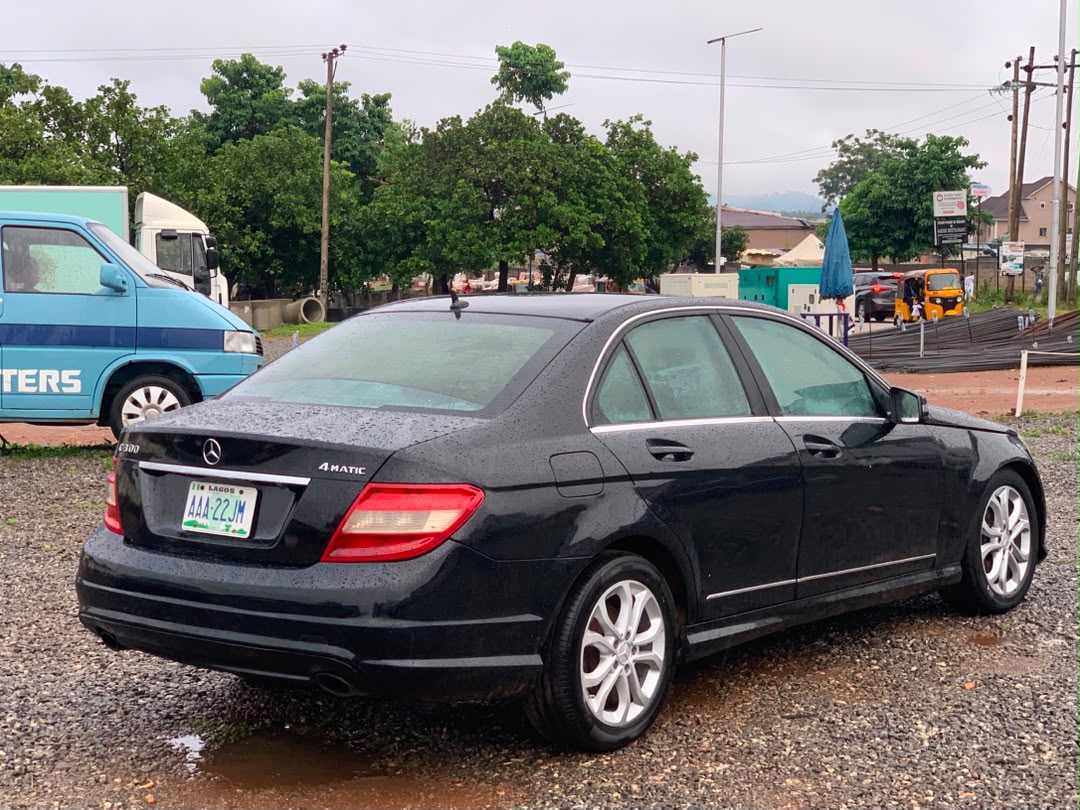 
								SUPER SHARP DISTRESS SALES 2008 MERCEDES C300 4MATIC UNTAMPERED ENGINE AND GEAR BLACK AND BLACK, FOUR NEW TIRES AC CHILLING VERY WELL 5M ONLY full									