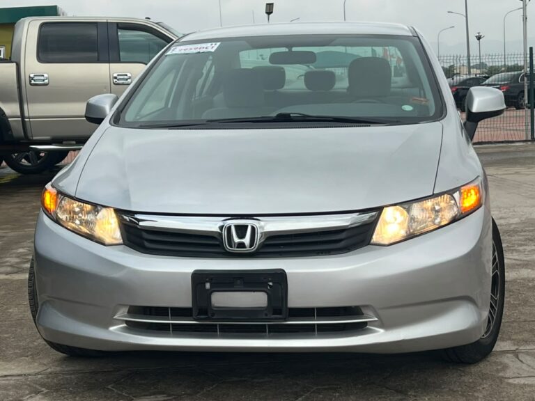 DISTRESS  DISTRESS  2012 HONDA CIVIC  PRICE 10.8M DIRECT BELGIUM 🇧🇪  LOCATION ABUJA