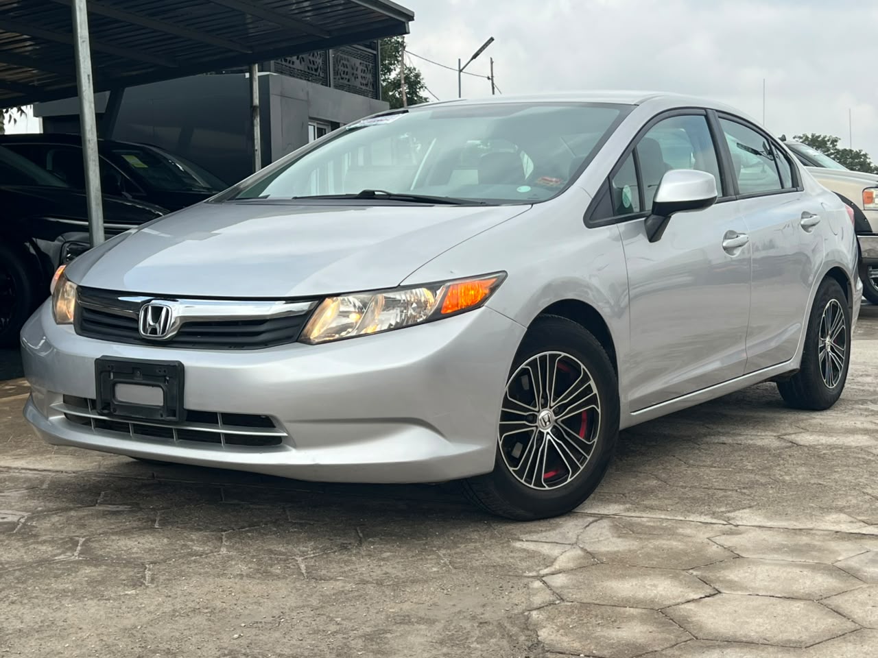 
								DISTRESS  DISTRESS  2012 HONDA CIVIC  PRICE 10.8M DIRECT BELGIUM 🇧🇪  LOCATION ABUJA full									