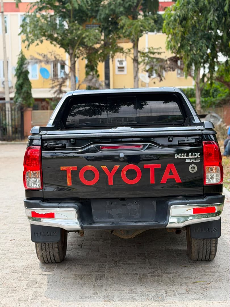
								Just like Belgium 2017 Toyota Hilux with allocation papers going for just 44m full									