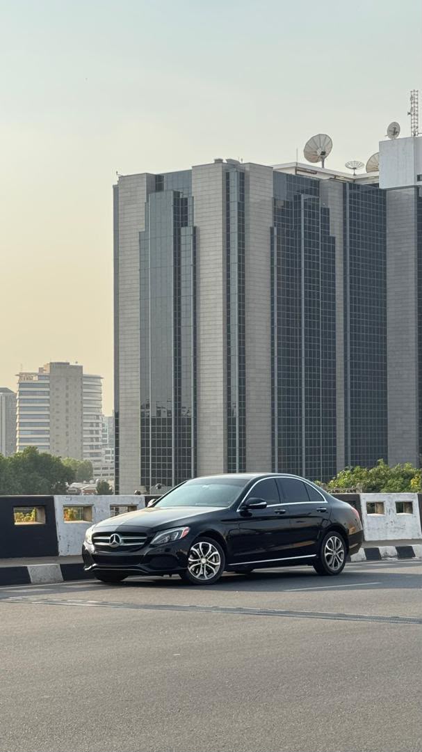 
								Super Distress🔥🔥🔥 New arrival Direct Belgium 🇧🇪 Mercedes Benz C300 2016 model, fullest option! Original duty! Clean title! 🅿️rice: 16.8M full									