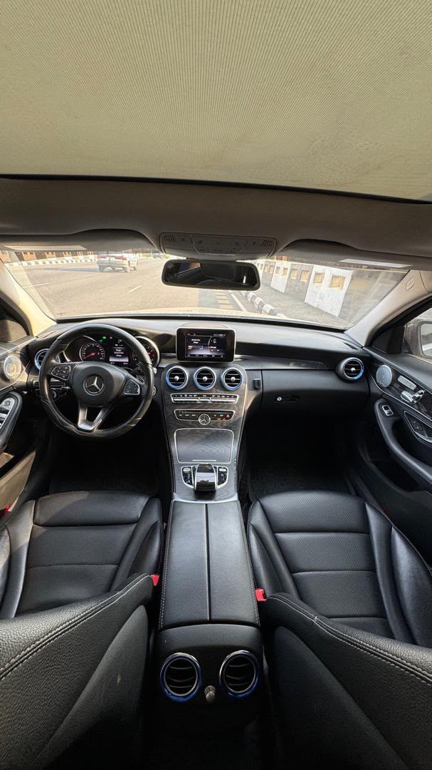 
								Super Distress🔥🔥🔥 New arrival Direct Belgium 🇧🇪 Mercedes Benz C300 2016 model, fullest option! Original duty! Clean title! 🅿️rice: 16.8M full									