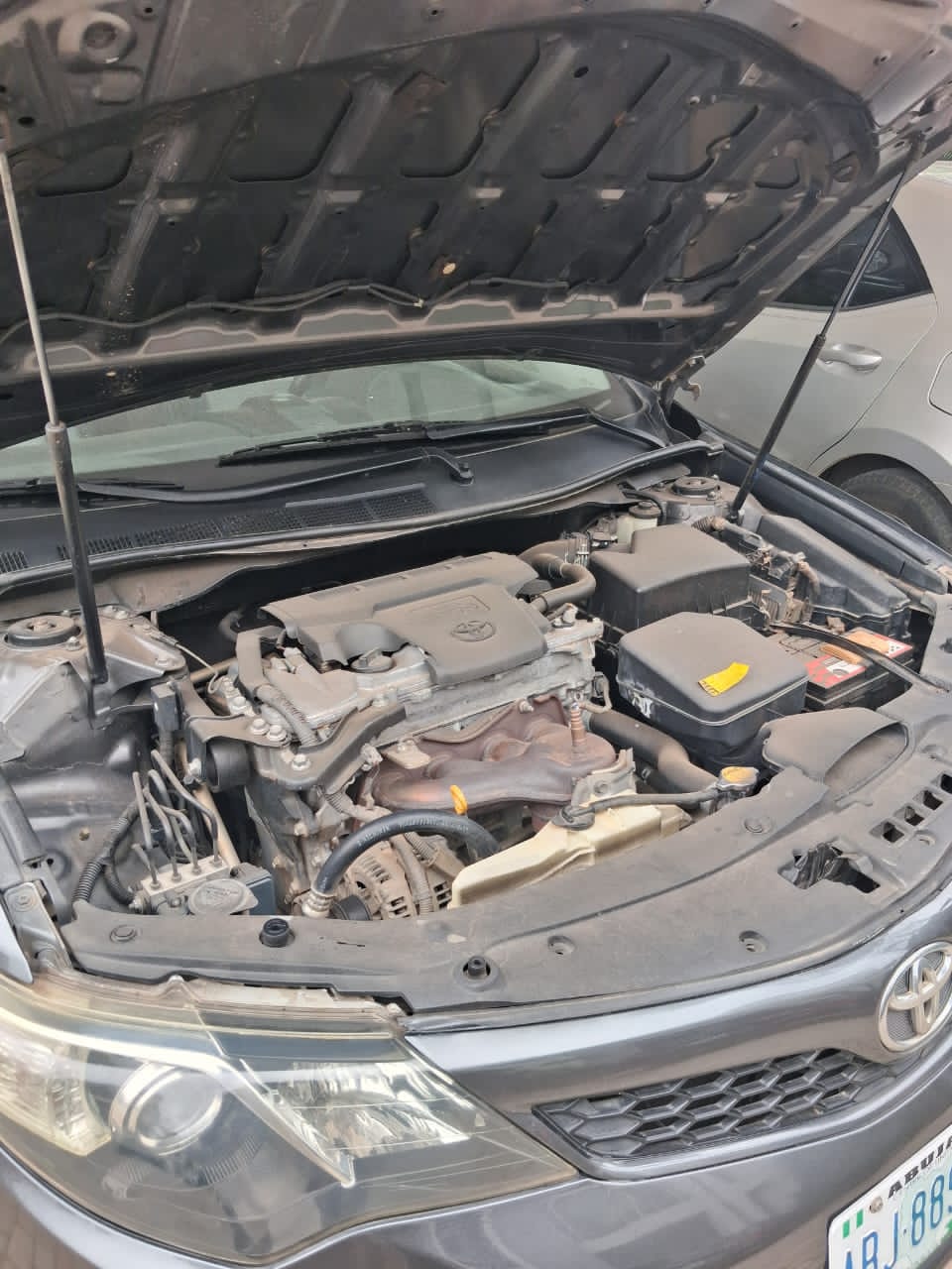 
								SUPER STANDARD TOYOTA CAMRY SE 2013MODEL BELGIUM GRADE PRICE 8.7m  BUYER SETTLE 200k LOCATION ABUJA matima full									