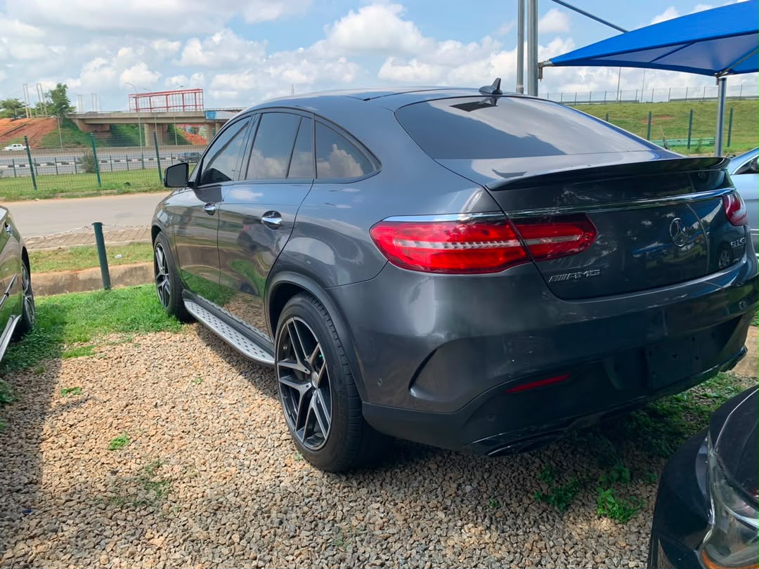 
								2018 fullest options GLE43 AMG with original duty buy and drive 59m owner 1.5m sambo full									