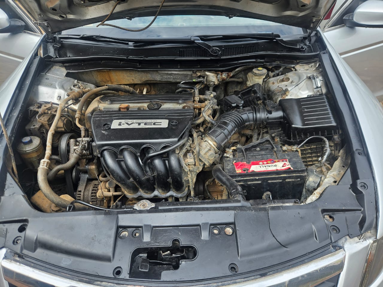 
								Distress alert ⚠️ 📢 Honda Accord 2011 model for sale. Engine and gear untampered 💯 AC chilling perfect going for 3.9m to the owner. Location is Nyanya Abuja. Note: Buyer Settle 100k. full									