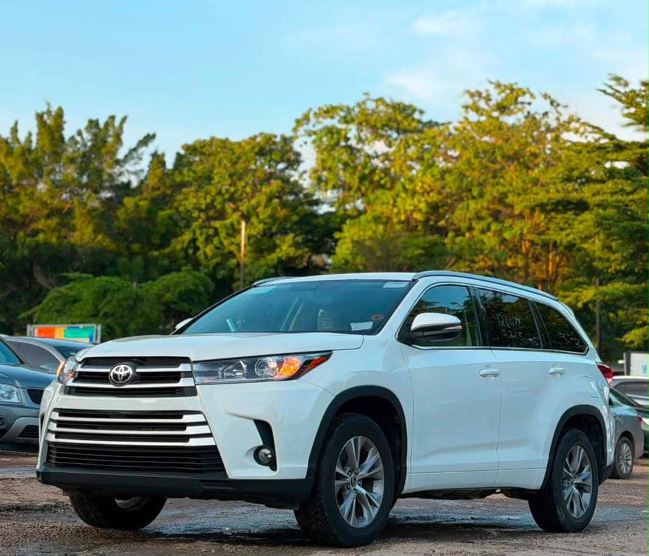 
								New Arrival ‼️   ✨ Super Clean Direct Belgium 2016 Toyota Highlander with Untempered System  Price 26.5m Location 📍 Abuja deal full									