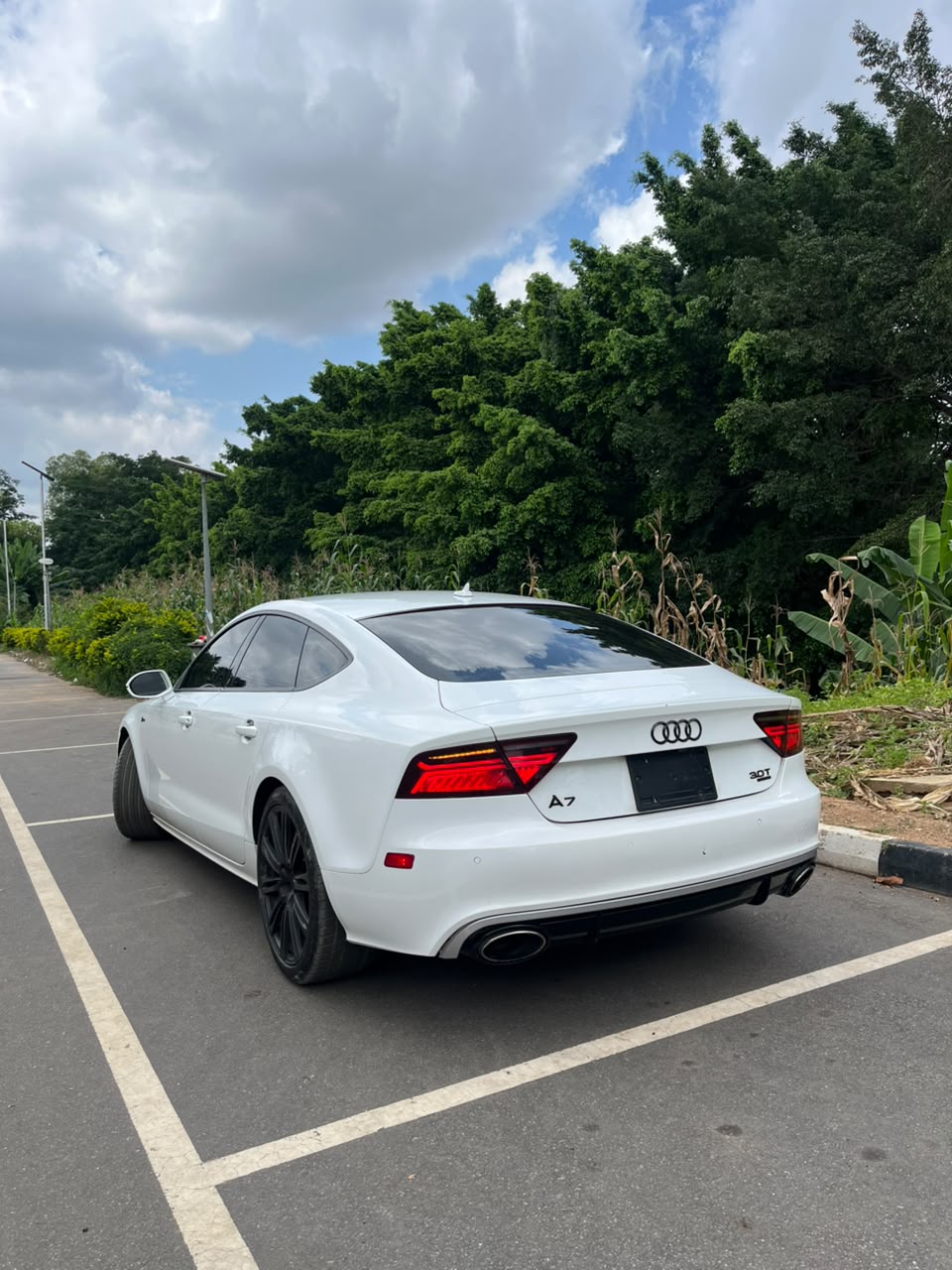 
								SUPER CLEAN FOREIGN USED CLEAN AUDI A7 2012 (3.0T TFSI V6 ENGINE) 🇺🇸  ORIGINAL DUTY 📃  PRICE: 28M 💰  ABUJA DEAL 📍  NATIONWIDE DELIVERY full									