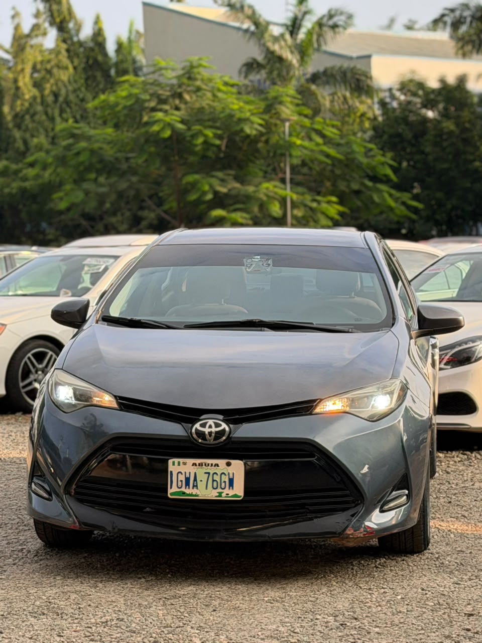 
								Extremely Clean Used Toyota Corolla LE 2017 for just 10.5M Abuja full									