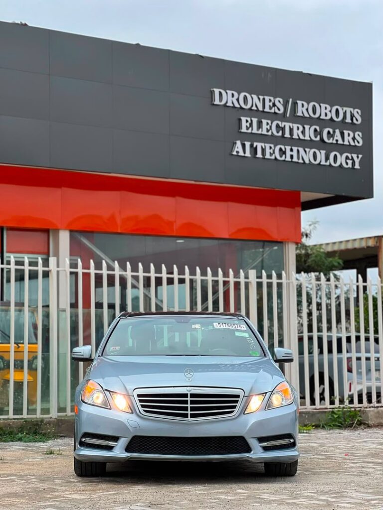 JUST LANDED GERMAN SPEC 2013 Mercedes-Benz E350 FULL OPTION GOING FOR JUST N15,500,000 ONLY
