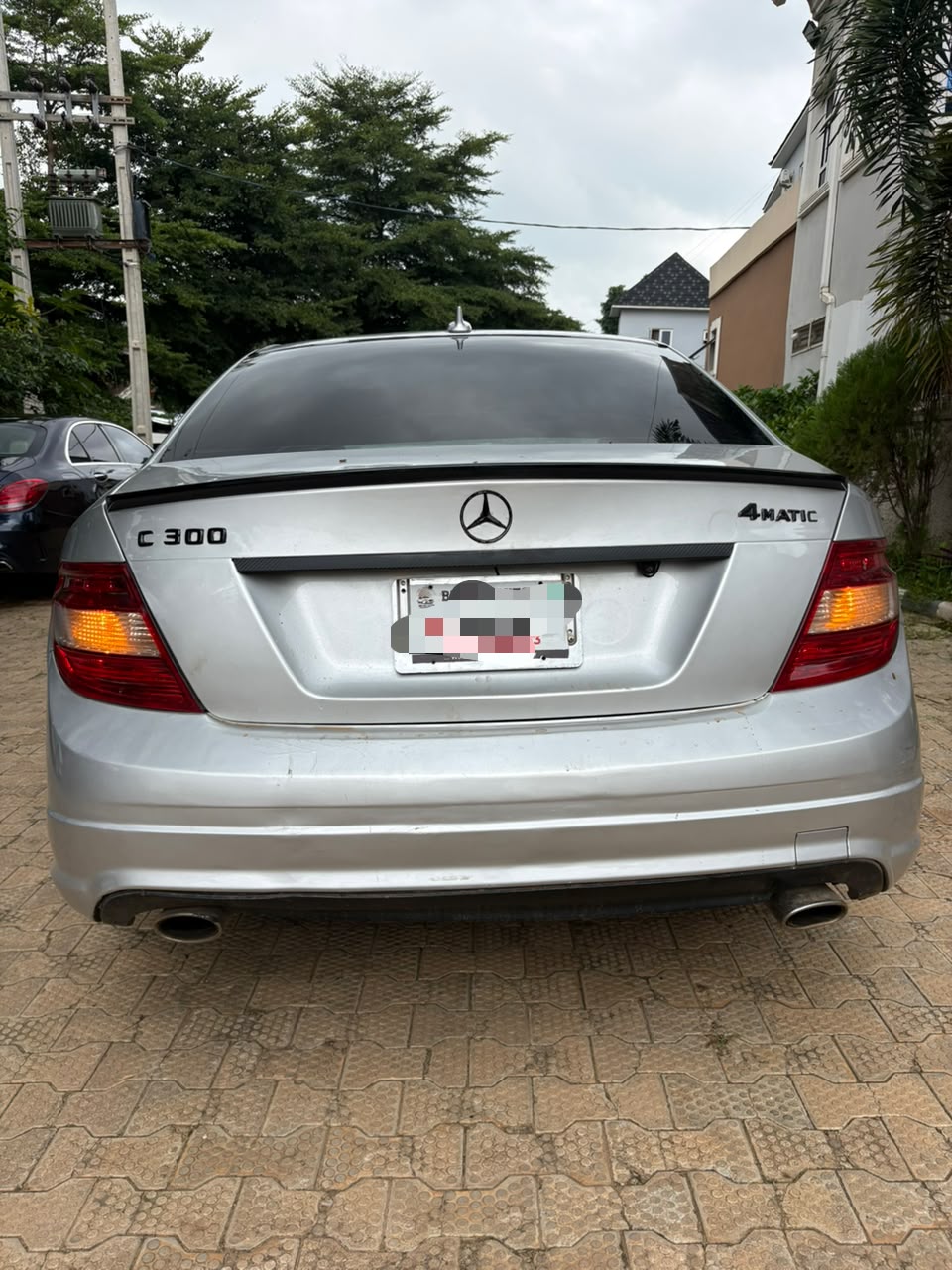 
								Quick Sale Mercedes Benz C300 2008 With untempered engine and Gear, ac is Freezing 🥶 with Original Duty~ 🏷️6M Net 📍Abuja Deal full									