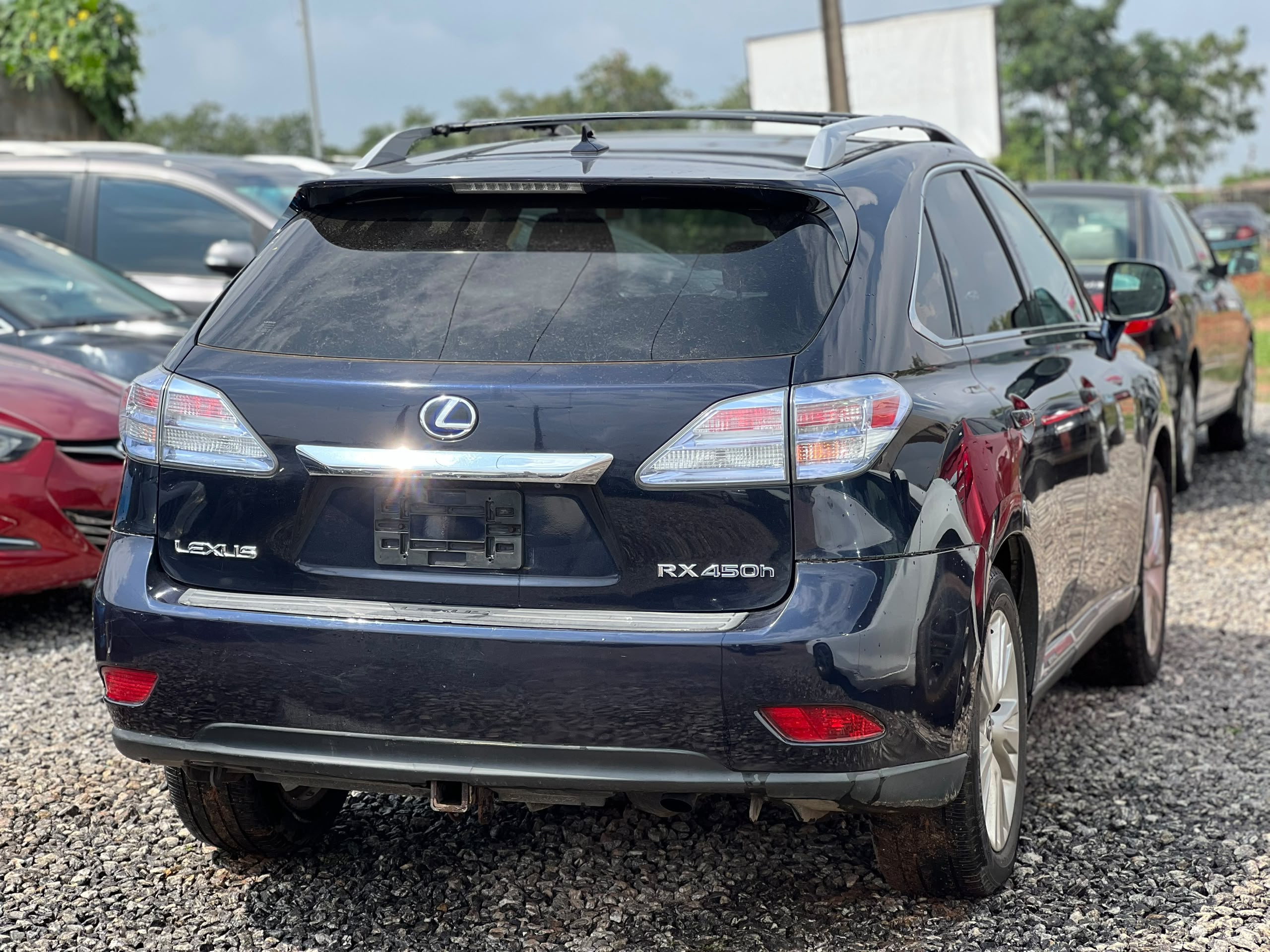 
								Distress Sales ‼️‼️  ✨2010 Lexus Rx-450h Hybrid With Original Custom Duty Going For || 💥13.5M. FOREIGN USED 🌸  Location: Games Village Abuja full									