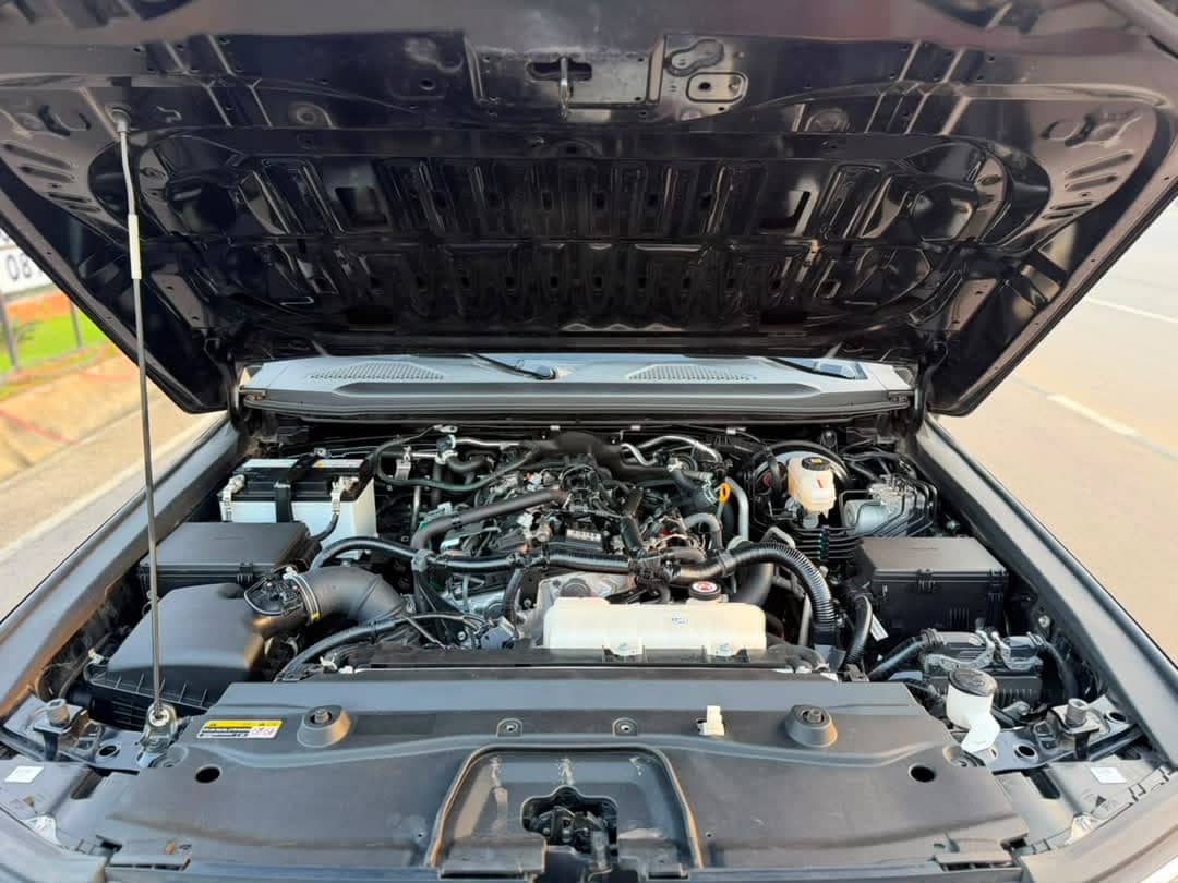 
								Sharp distress sale  2025 Toyota prado few months used going for 💰 115 MILLION NAIRA NOTE BUYER SETTLE 🫶 LOCATION ABUJA full									