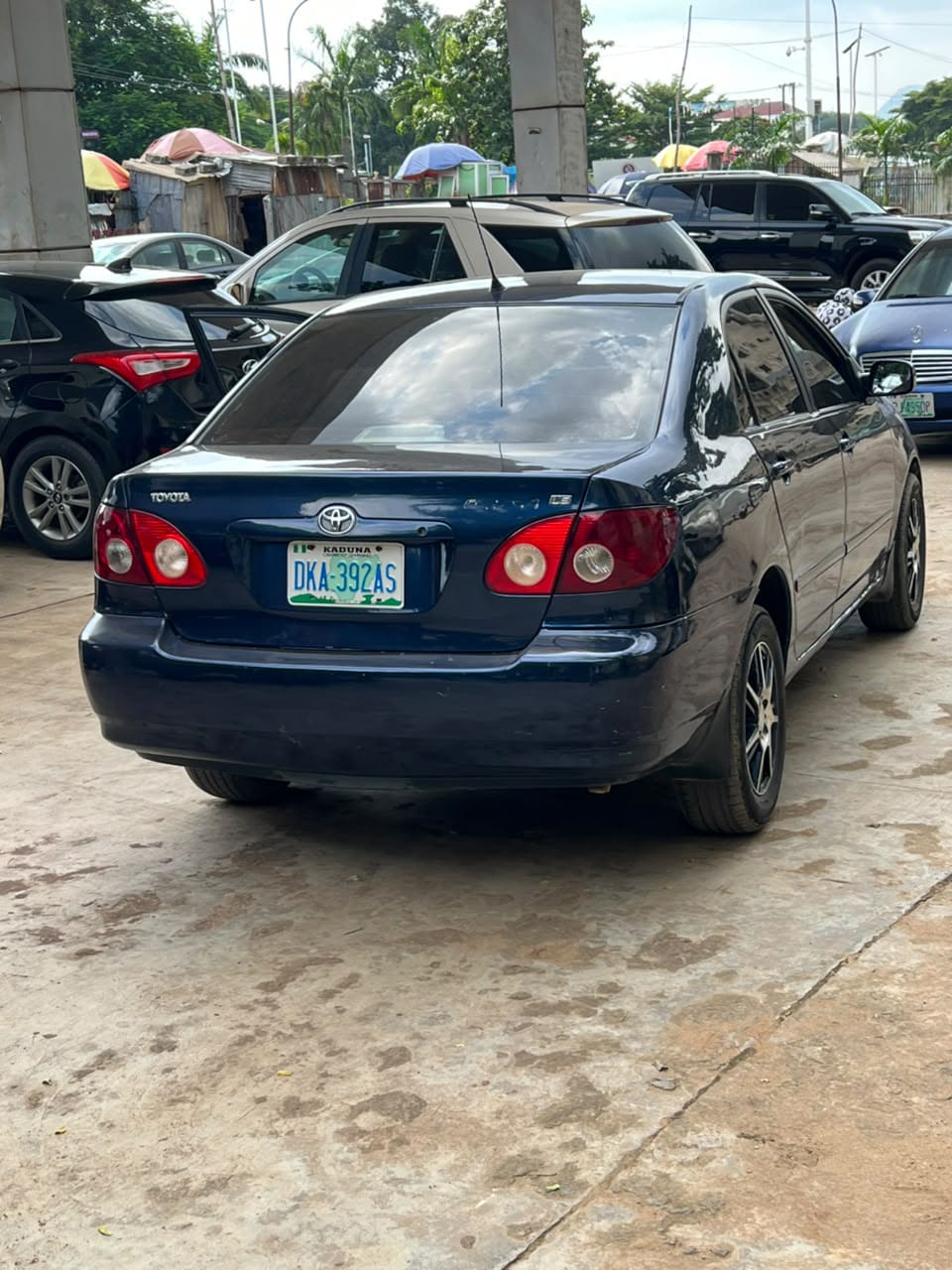 
								DISTRESS ALERT  Extremely sharp Toyota Corolla 2004 everything ok  AC needs gas going for 3.3m abujadeal full									
