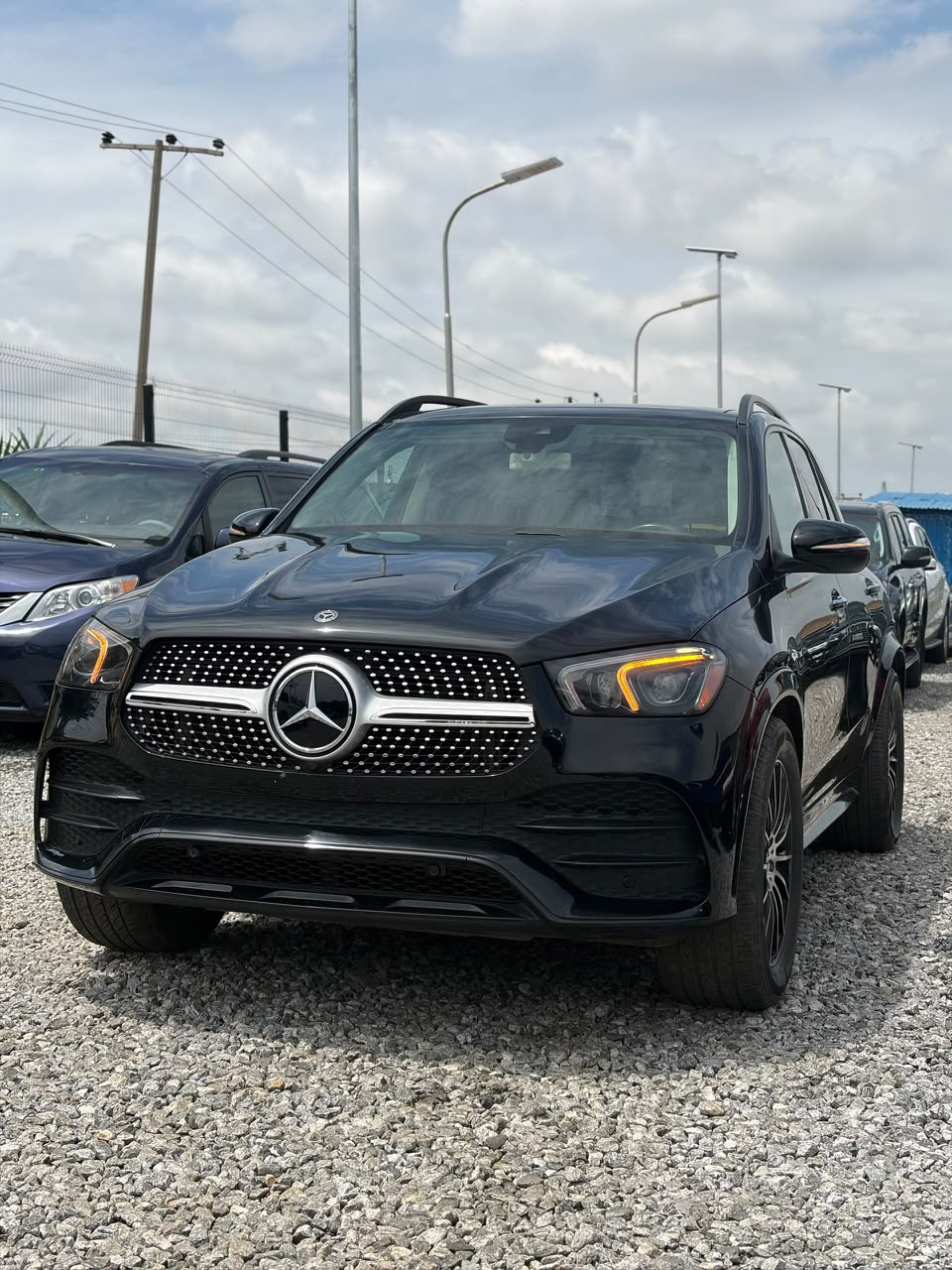
								Unregistered 2020 Gle350 fullest option with untempered engine and gear chilling ac verified documents@49m💰 BUYER SETTLE 2M 👌 Abuja deal📍 full									