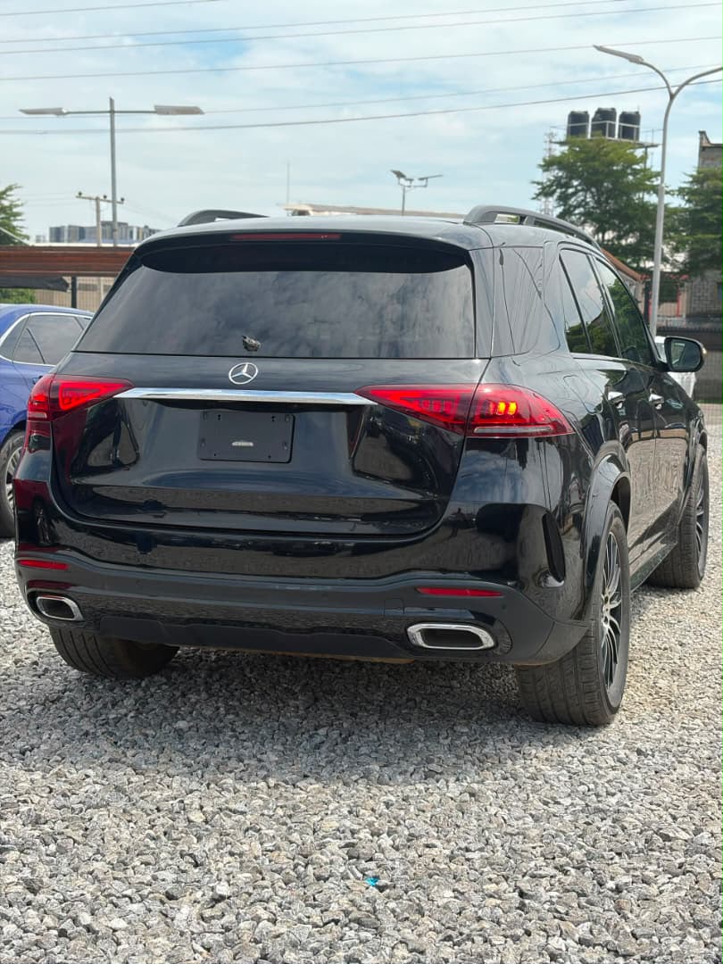
								Unregistered 2020 Gle350 fullest option with untempered engine and gear chilling ac verified documents@49m💰 BUYER SETTLE 2M 👌 Abuja deal📍 full									