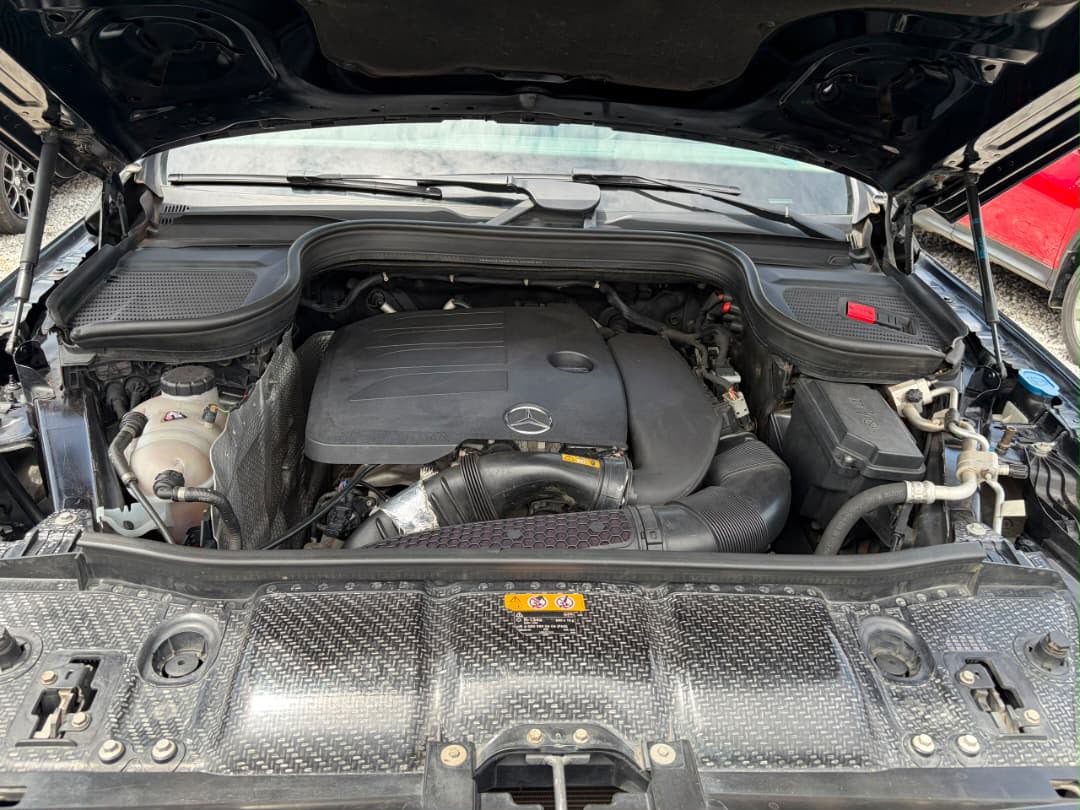 
								Unregistered 2020 Gle350 fullest option with untempered engine and gear chilling ac verified documents@49m💰 BUYER SETTLE 2M 👌 Abuja deal📍 full									