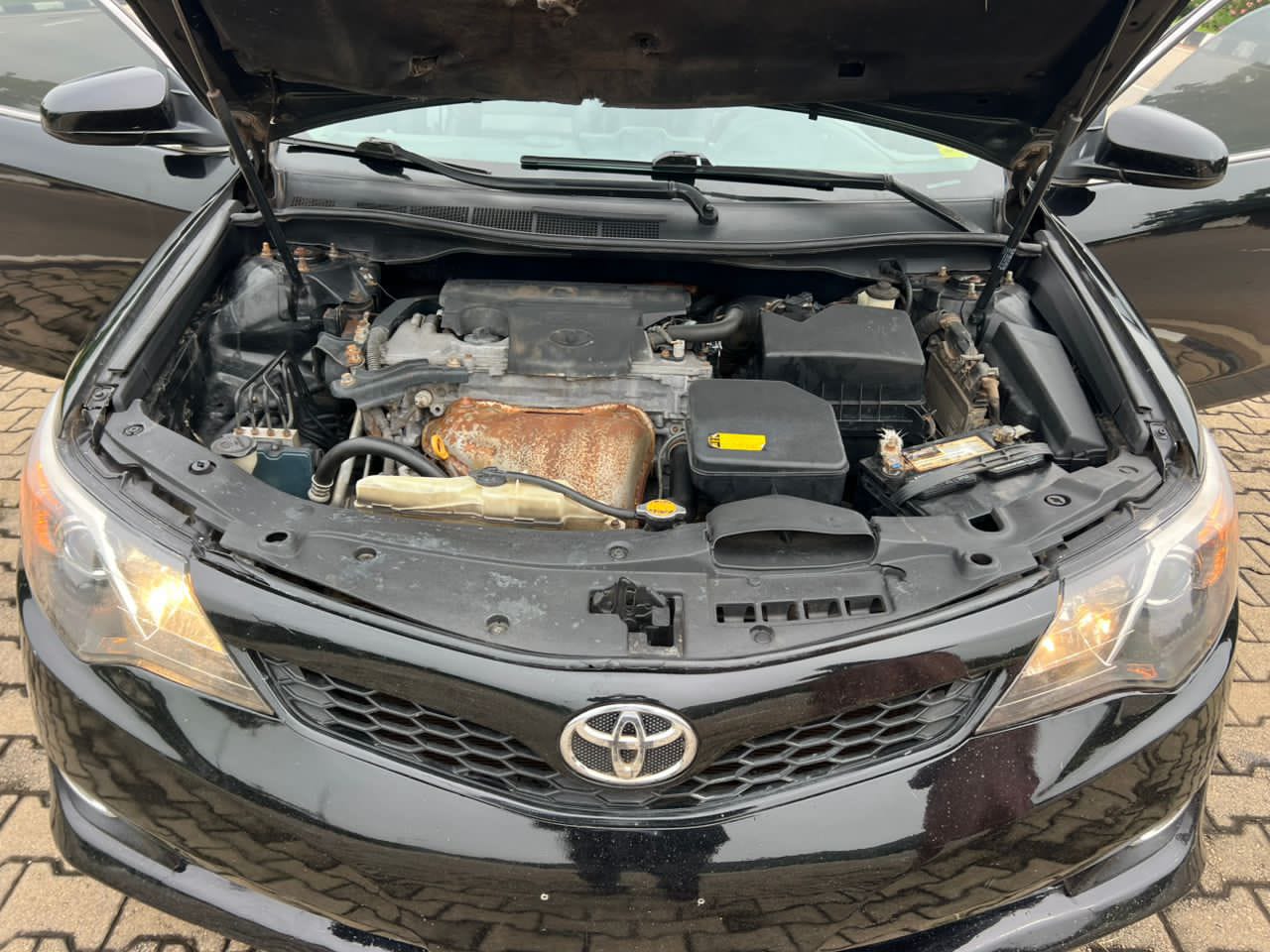 
								ON DISTRESS  BELGIUM ESCAPED TOYOTA CAMRY 2013 MODEL IN AN EXCELLENT CONDITION 100% FIRST BODY WITH UNTEMPERD ENGINE AND GEAR AC CHILLING CLEAN INTERIOR AND EXTERIOR GOING FOR 8.7m ABUJA DAEL full									