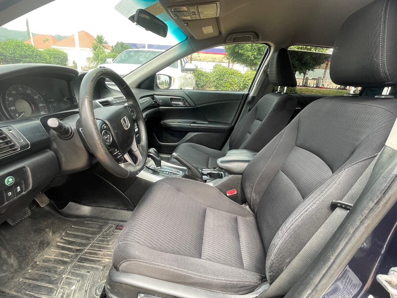 
								Distress Super clean 2014 Honda Accord direct Belgium  AC chilling Location  Abuja  Price only  10m full									
