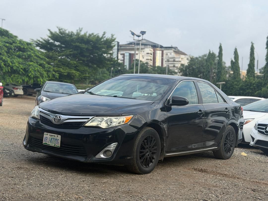 
								Distress Sell Extremely Clean Used Toyota Camry 2013 for just 7.9M Abuja full									