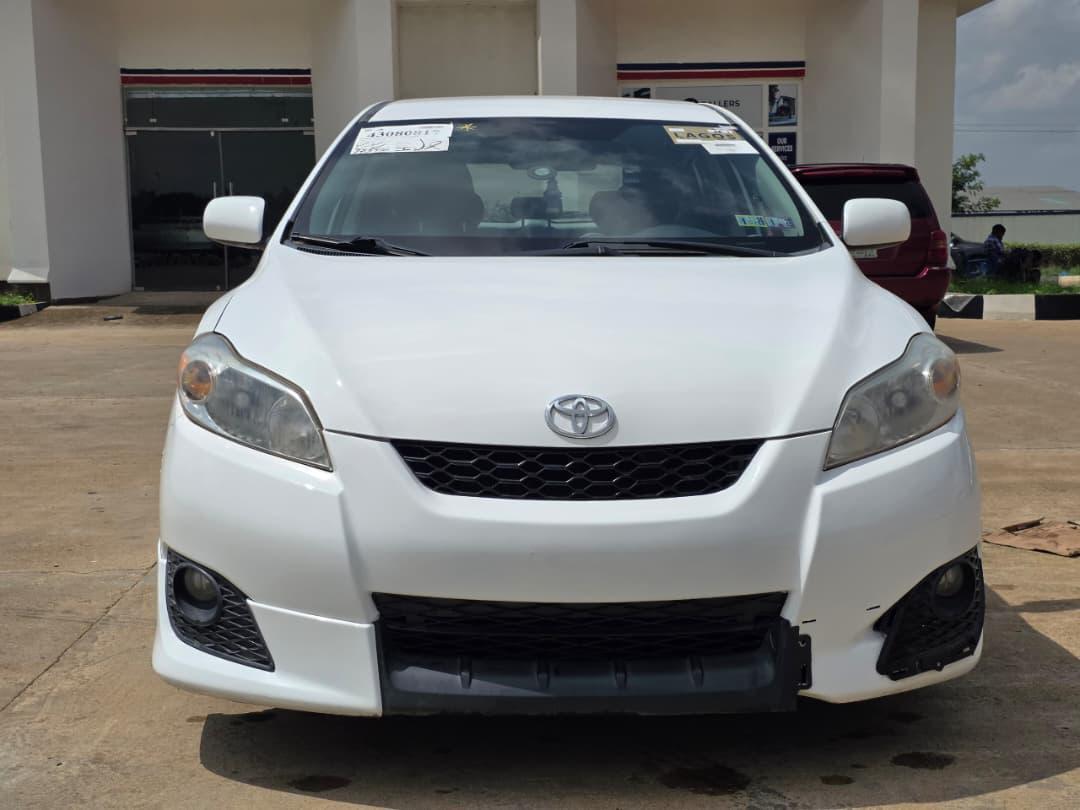 
								Extremely clean Highest grade 2010 Toyota Matrix S with July 2026 Duty first body with no single paint going for just 10,000,000 full									