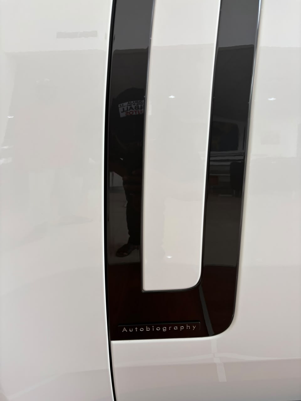
								IDAN DEAL‼️‼️‼️ BRAND NEW RANGE-ROVER AUTOBIOGRAPHY 2025 GOING FOR JUST 492M NET WITH SAMBO LOCATION ABUJA📍 ZERO CHAIN DEAL full									