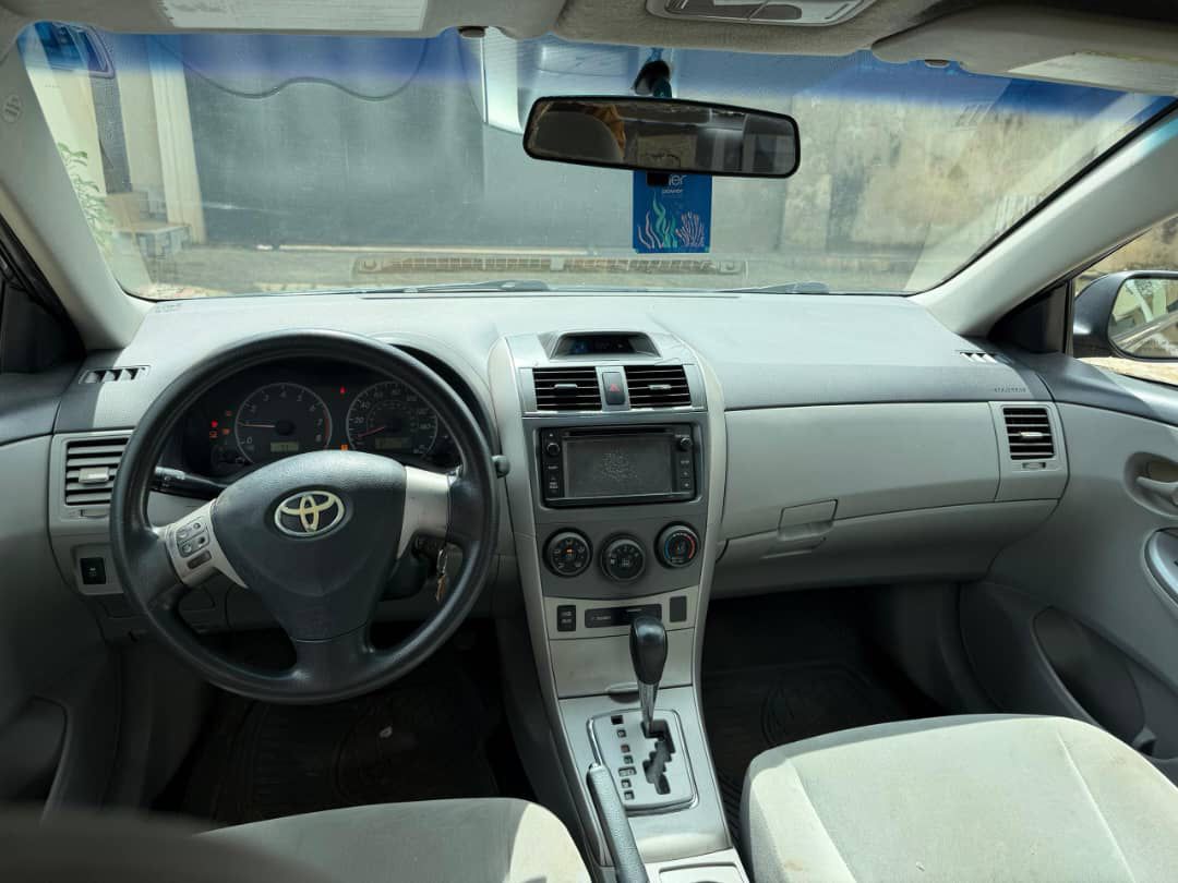 
								Super sharp 2013 Toyota Corolla with untampered engine and gear for 8M buy and drive full									