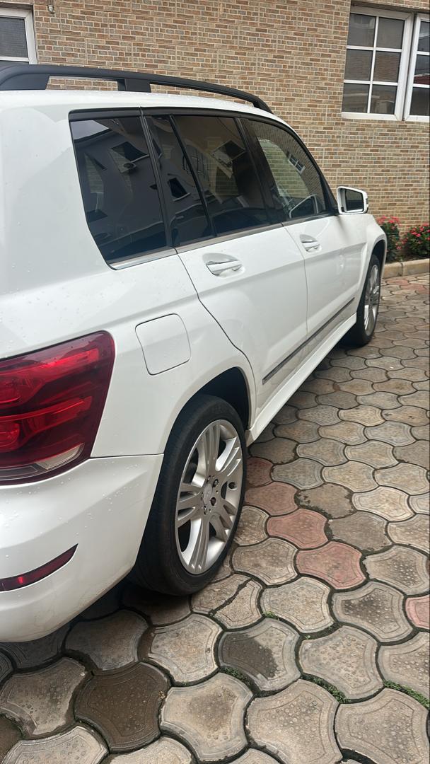 
								2013 Direct Belgium MERCEDES-BENZ GLK350WITH A CLEAR DUTY‼️ REVERSE CAMERA‼️AND OTHERS…HEADED FOR 16 MILLION NAIRA ONLY full									