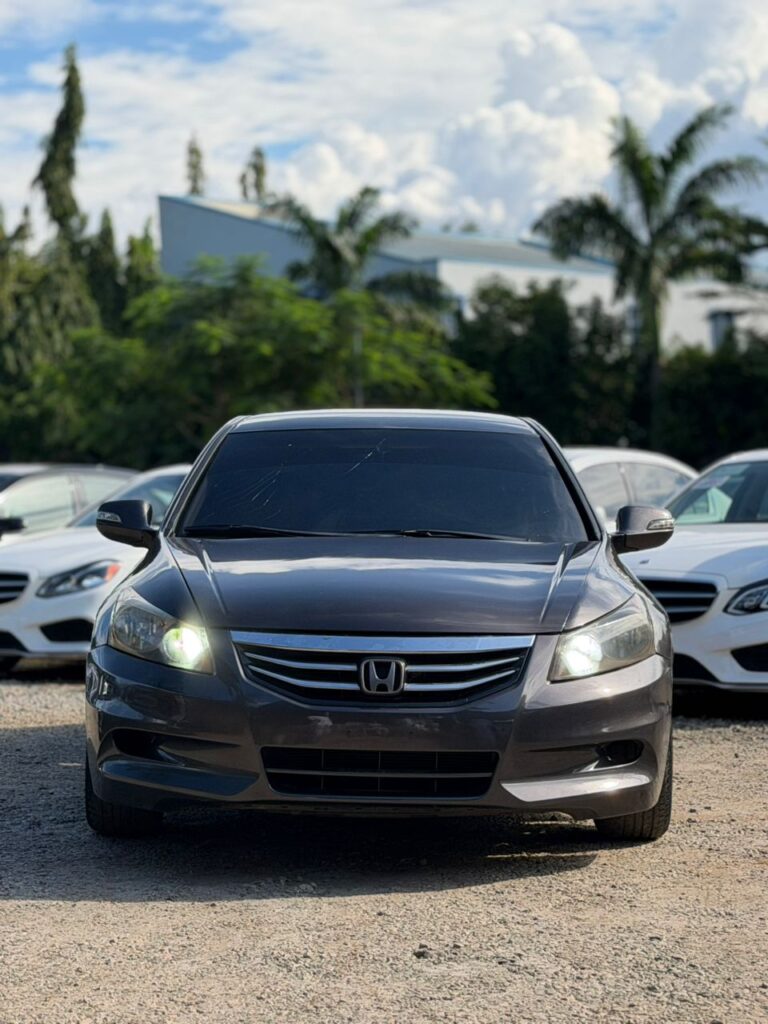 Extremely Clean Used Honda Accord 2011 for just 5.7m Abuja