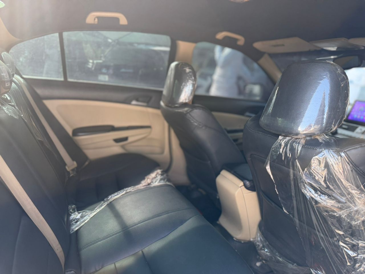 
								Extremely Clean Used Honda Accord 2011 for just 5.7m Abuja full									