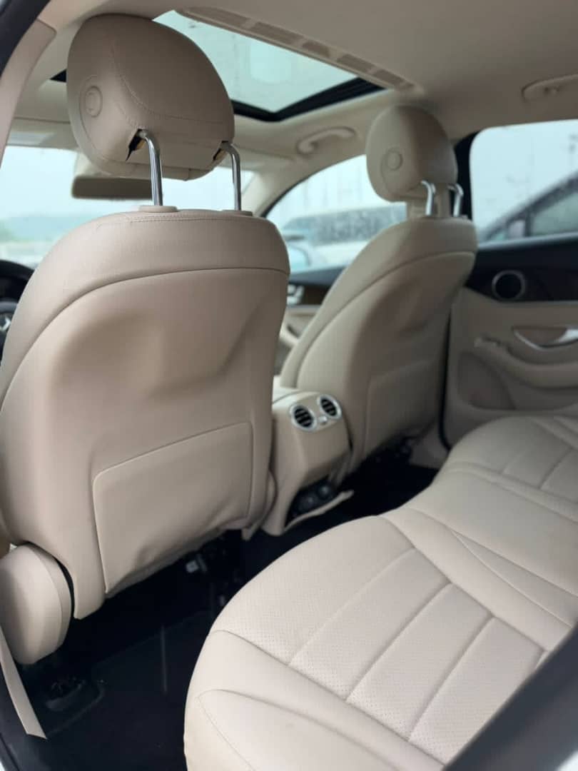 
								New Entry Foreign used 2017 GLC300 Mercedes Coupe  Price: 50 million net buyr 2m👌  📍Abuja full									