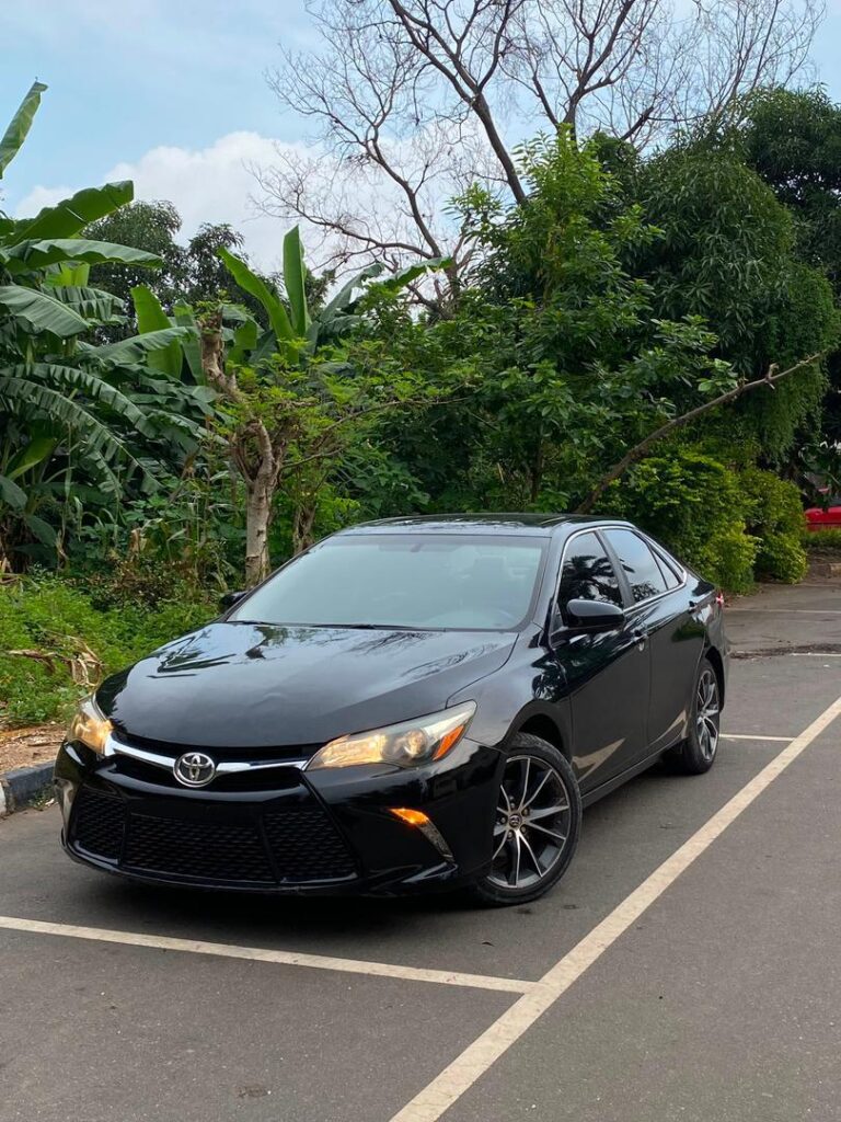 CLEAN REGISTERED 2017 TOYOTA CAMRY XSE WITH ORIGINAL CUSTOM DUTY PRICE 12.5M Abuja deal