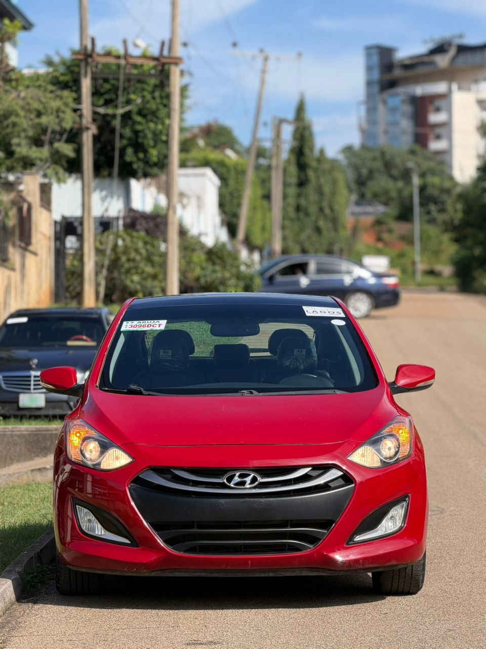 
								Distress Sell Toks Standard Hyundai Elantra GT 2013 for just 9.5M Abuja full									
